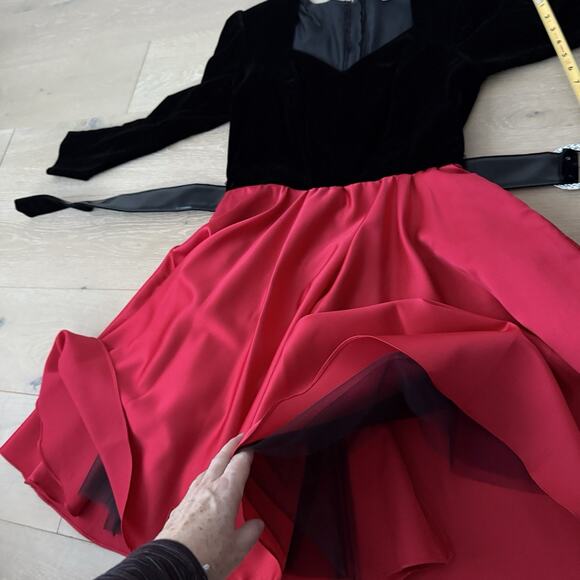 Dave Johnny Vintage 80s Black Velvet Red Satin Prom Party Holiday Dress 13-14 - Picture 10 of 10